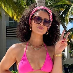 Meet your Posher, Corinne